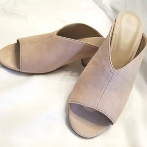 Eileen Fisher shoes 7.5